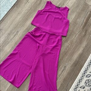 Women's Sleeveless Two Piece Set in Vibrant Pink